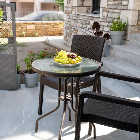 σε πετρινο σπιτι 아파트 *