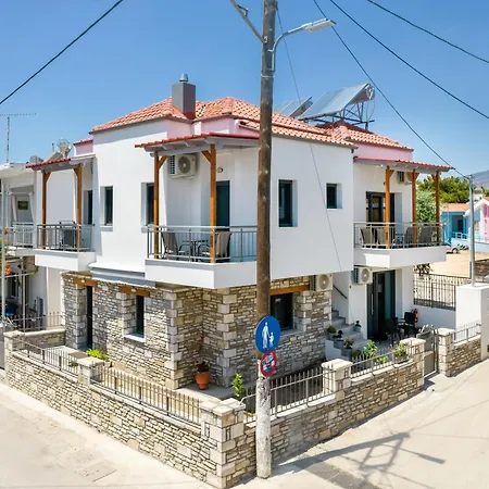 σε πετρινο σπιτι 아파트